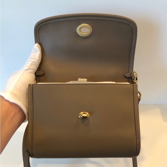 NWT Coach Originals C3486 Glovetanned Leather Kip Turnlock Crossbody-Dark Stone - Picture 9 of 11